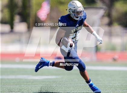 Thumbnail 2 in Notre Dame (SO) vs. Desert Vista (Honor Bowl) photogallery.