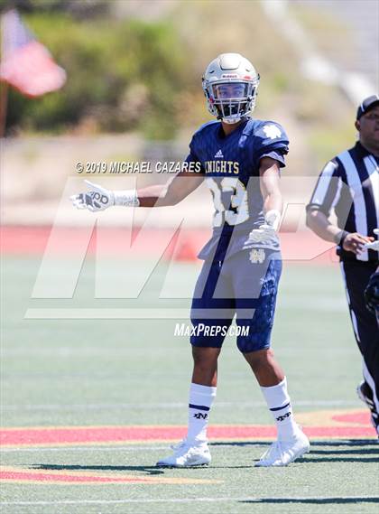 Thumbnail 2 in Notre Dame (SO) vs. Desert Vista (Honor Bowl) photogallery.