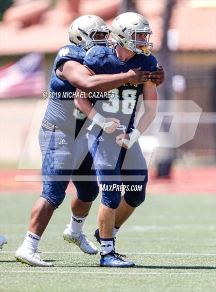 Thumbnail 2 in Notre Dame (SO) vs. Desert Vista (Honor Bowl) photogallery.