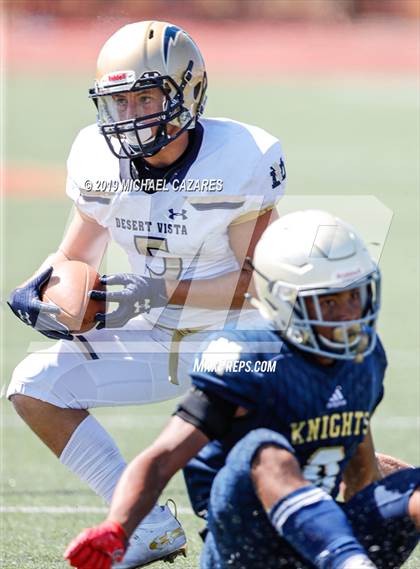 Thumbnail 2 in Notre Dame (SO) vs. Desert Vista (Honor Bowl) photogallery.