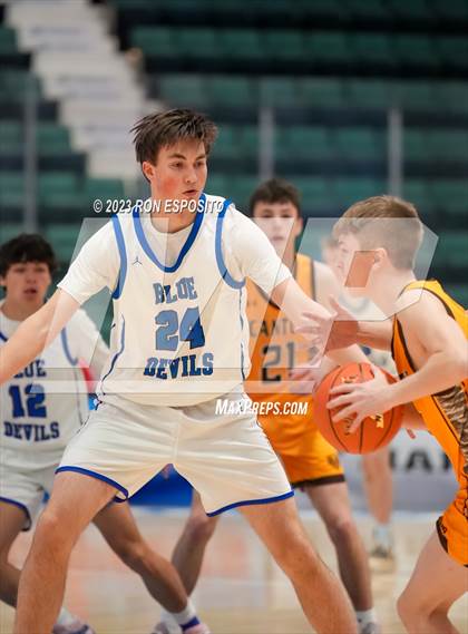 Thumbnail 1 in Canton vs Haldane (NYSPHSAA Class C Semifinal) photogallery.