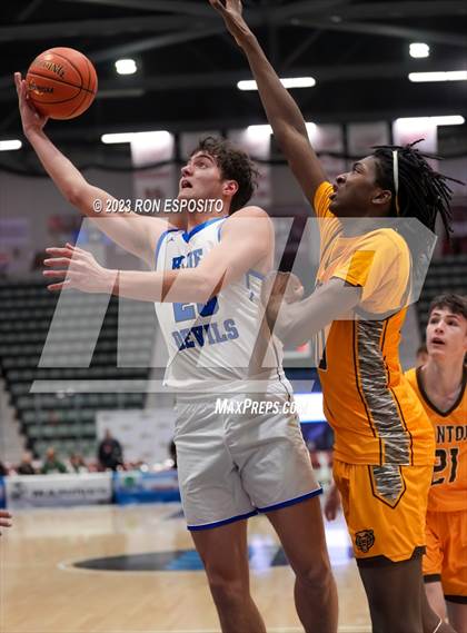 Thumbnail 2 in Canton vs Haldane (NYSPHSAA Class C Semifinal) photogallery.