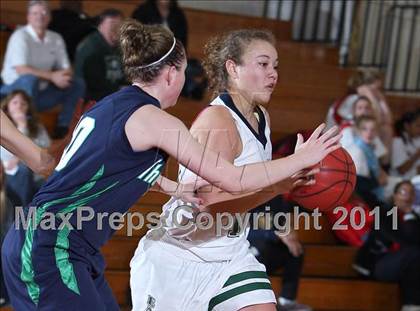 Thumbnail 3 in ThunderRidge vs Pine Creek (Regis Holiday Classic) photogallery.