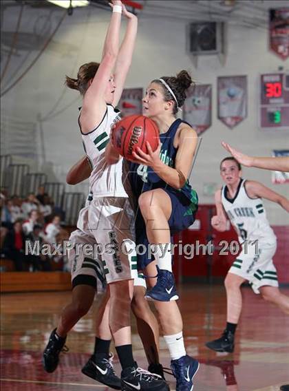 Thumbnail 1 in ThunderRidge vs Pine Creek (Regis Holiday Classic) photogallery.