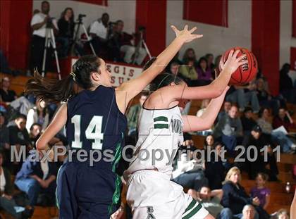 Thumbnail 3 in ThunderRidge vs Pine Creek (Regis Holiday Classic) photogallery.
