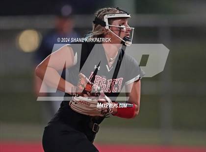 Thumbnail 2 in Midway vs Mansfield Legacy (UIL Regional Quarterfinal) photogallery.