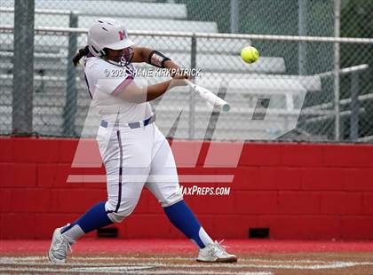 Thumbnail 3 in Midway vs Mansfield Legacy (UIL Regional Quarterfinal) photogallery.