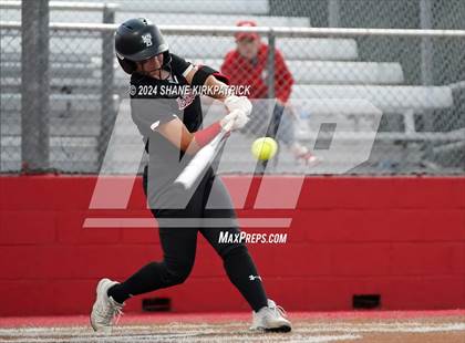 Thumbnail 3 in Midway vs Mansfield Legacy (UIL Regional Quarterfinal) photogallery.