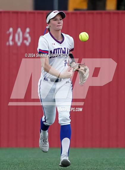Thumbnail 2 in Midway vs Mansfield Legacy (UIL Regional Quarterfinal) photogallery.