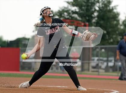 Thumbnail 3 in Midway vs Mansfield Legacy (UIL Regional Quarterfinal) photogallery.