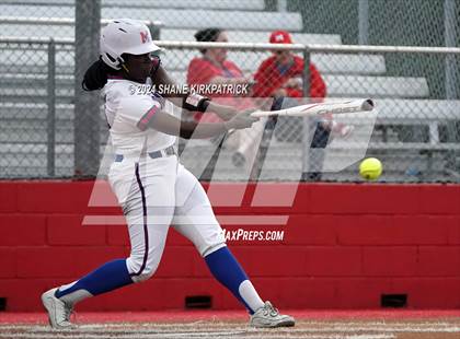 Thumbnail 2 in Midway vs Mansfield Legacy (UIL Regional Quarterfinal) photogallery.