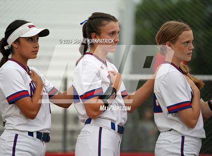 Thumbnail 3 in Midway vs Mansfield Legacy (UIL Regional Quarterfinal) photogallery.