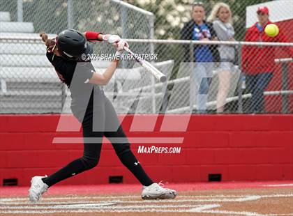 Thumbnail 3 in Midway vs Mansfield Legacy (UIL Regional Quarterfinal) photogallery.