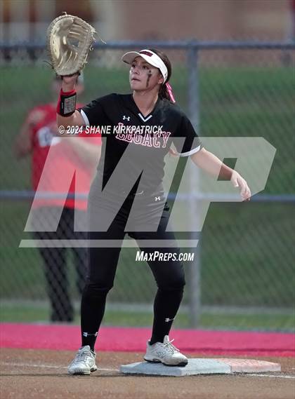 Thumbnail 3 in Midway vs Mansfield Legacy (UIL Regional Quarterfinal) photogallery.