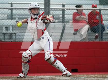 Thumbnail 3 in Midway vs Mansfield Legacy (UIL Regional Quarterfinal) photogallery.