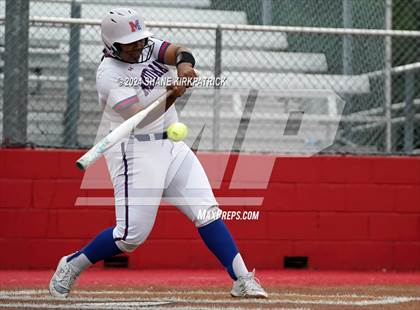 Thumbnail 1 in Midway vs Mansfield Legacy (UIL Regional Quarterfinal) photogallery.