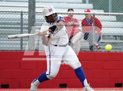 Thumbnail 1 in Midway vs Mansfield Legacy (UIL Regional Quarterfinal) photogallery.