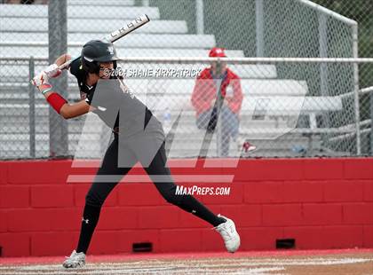 Thumbnail 2 in Midway vs Mansfield Legacy (UIL Regional Quarterfinal) photogallery.