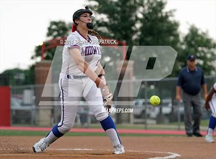 Thumbnail 2 in Midway vs Mansfield Legacy (UIL Regional Quarterfinal) photogallery.
