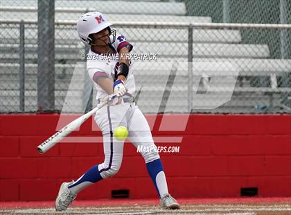 Thumbnail 3 in Midway vs Mansfield Legacy (UIL Regional Quarterfinal) photogallery.
