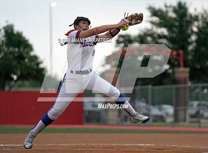 Thumbnail 1 in Midway vs Mansfield Legacy (UIL Regional Quarterfinal) photogallery.