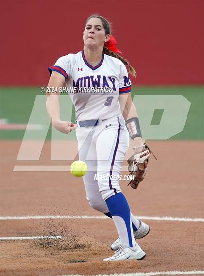 Thumbnail 2 in Midway vs Mansfield Legacy (UIL Regional Quarterfinal) photogallery.