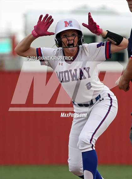 Thumbnail 2 in Midway vs Mansfield Legacy (UIL Regional Quarterfinal) photogallery.