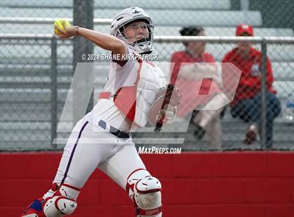 Thumbnail 2 in Midway vs Mansfield Legacy (UIL Regional Quarterfinal) photogallery.