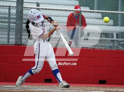 Thumbnail 3 in Midway vs Mansfield Legacy (UIL Regional Quarterfinal) photogallery.