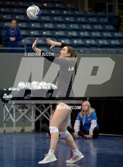 Thumbnail 1 in Forest Park vs. Leland (MHSAA Division 4 Semifinal) photogallery.