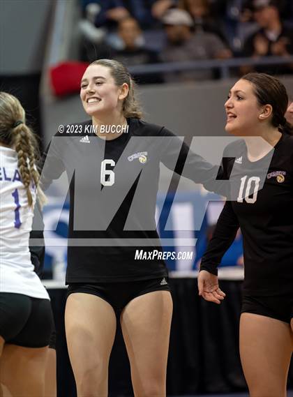 Thumbnail 1 in Forest Park vs. Leland (MHSAA Division 4 Semifinal) photogallery.
