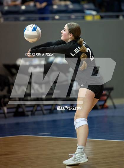 Thumbnail 1 in Forest Park vs. Leland (MHSAA Division 4 Semifinal) photogallery.