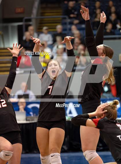 Thumbnail 3 in Forest Park vs. Leland (MHSAA Division 4 Semifinal) photogallery.