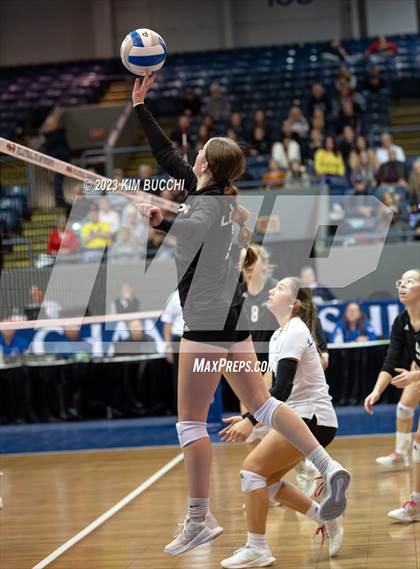 Thumbnail 1 in Forest Park vs. Leland (MHSAA Division 4 Semifinal) photogallery.