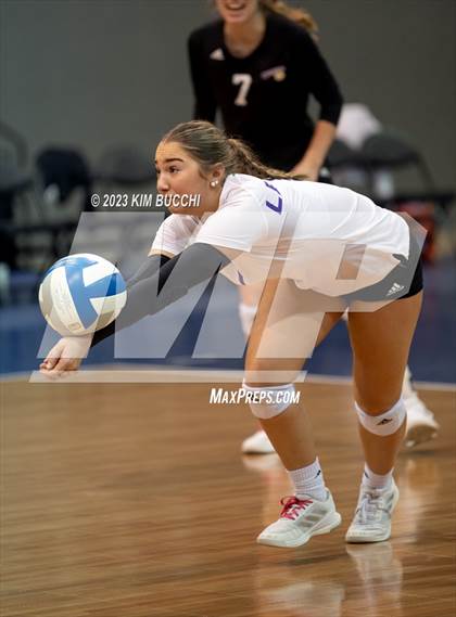 Thumbnail 2 in Forest Park vs. Leland (MHSAA Division 4 Semifinal) photogallery.