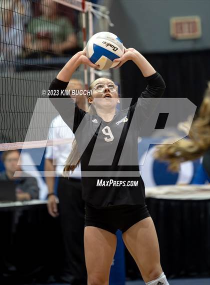 Thumbnail 1 in Forest Park vs. Leland (MHSAA Division 4 Semifinal) photogallery.