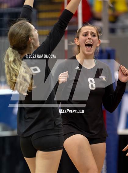 Thumbnail 3 in Forest Park vs. Leland (MHSAA Division 4 Semifinal) photogallery.