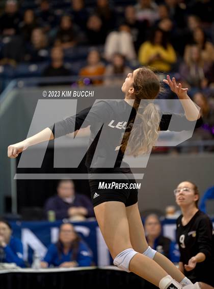 Thumbnail 3 in Forest Park vs. Leland (MHSAA Division 4 Semifinal) photogallery.