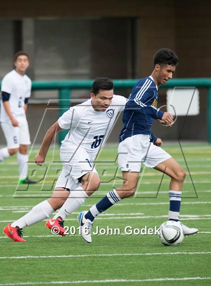 Thumbnail 2 in Mariner vs.Woodinville photogallery.
