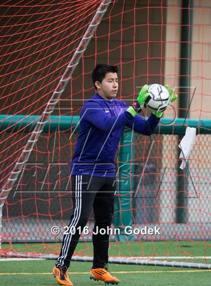 Thumbnail 1 in Mariner vs.Woodinville photogallery.