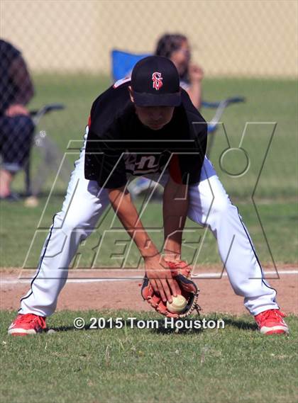 Thumbnail 1 in Gladstone vs Sierra Vista photogallery.