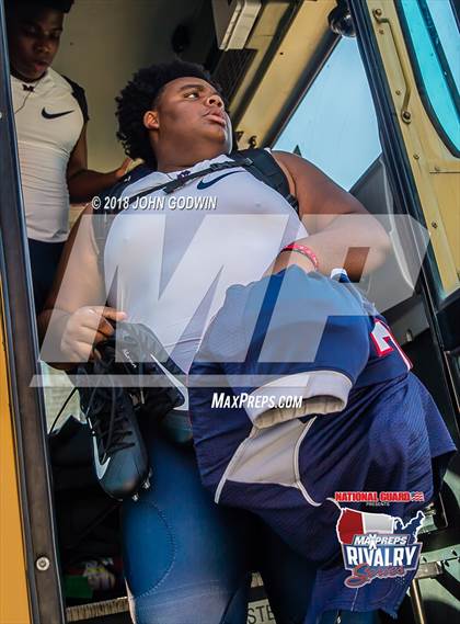 Thumbnail 2 in Pearland @ Manvel (2017 MaxPreps Rivalry Series) photogallery.