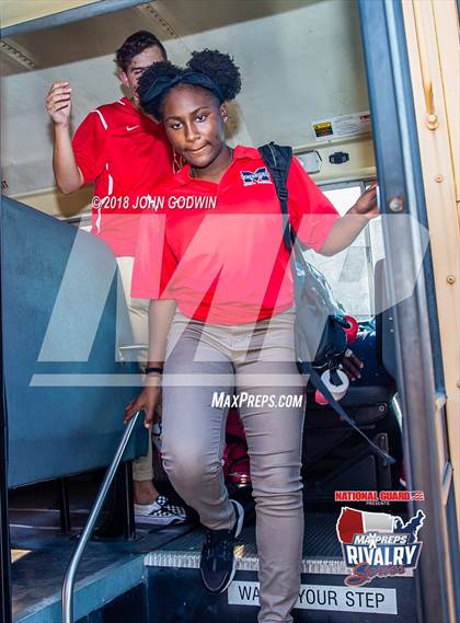 Thumbnail 2 in Pearland @ Manvel (2017 MaxPreps Rivalry Series) photogallery.