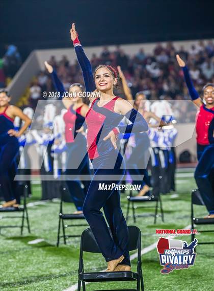 Thumbnail 3 in Pearland @ Manvel (2017 MaxPreps Rivalry Series) photogallery.