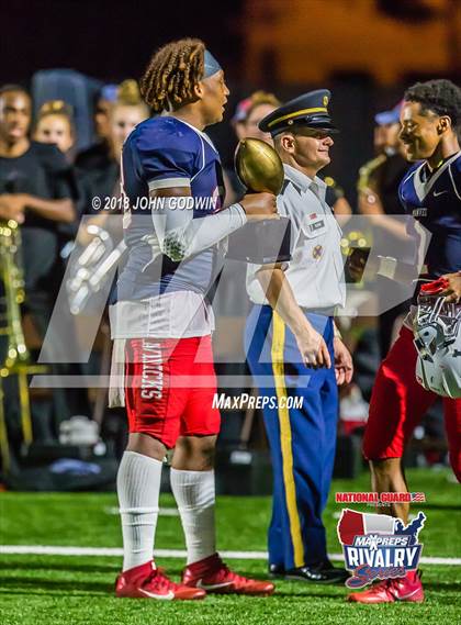 Thumbnail 2 in Pearland @ Manvel (2017 MaxPreps Rivalry Series) photogallery.