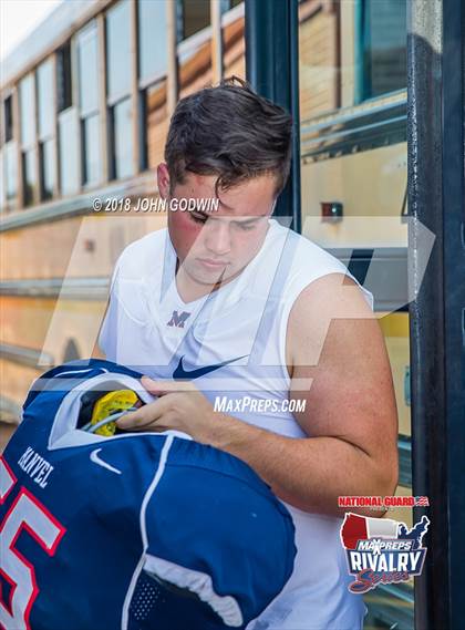 Thumbnail 3 in Pearland @ Manvel (2017 MaxPreps Rivalry Series) photogallery.