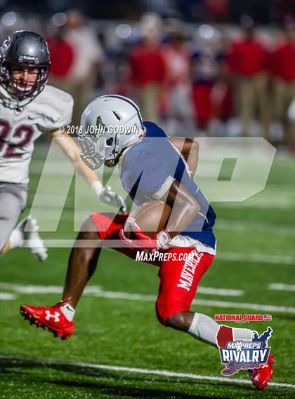 Thumbnail 3 in Pearland @ Manvel (2017 MaxPreps Rivalry Series) photogallery.
