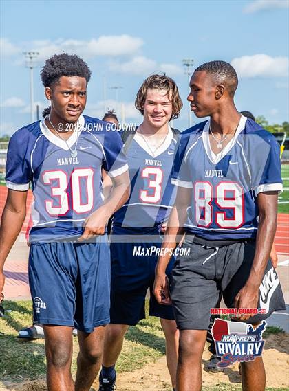 Thumbnail 1 in Pearland @ Manvel (2017 MaxPreps Rivalry Series) photogallery.