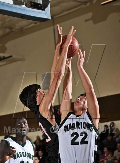 Thumbnail 2 in Brethren Christian vs. Canyon Crest Academy (MaxPreps Holiday Classic) photogallery.