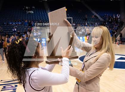 Thumbnail 3 in Lone Peak vs. Fremont (UHSAA 6A Final) photogallery.